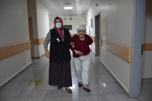 TRABZON (AA) – Trabzon’un Tonya ilçesinde karın ağrısı şikayetiyle hastaneye