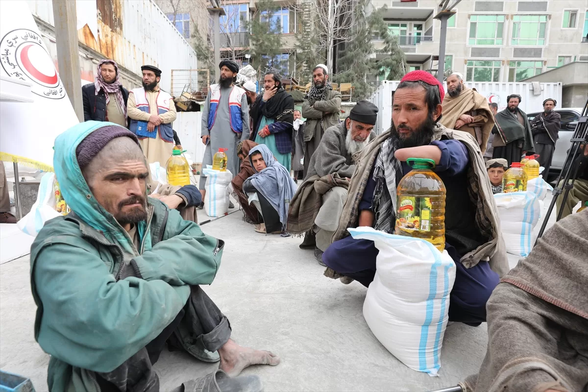 Türkiye Diyanet Vakfından 1300 Afgan aileye gıda yardımı
