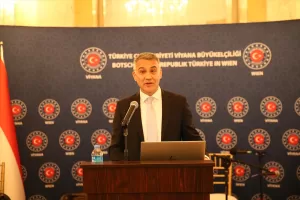 VİYANA (AA) – Türkiye’nin Viyana Büyükelçiliğinde VakıfBank’ın desteğiyle düzenlenen iftar