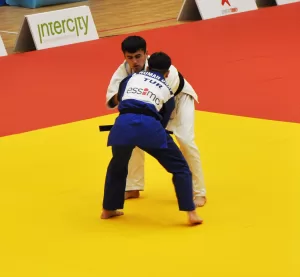 ANTALYA (AA) – Antalya'nın Kemer ilçesinde Türkiye Judo Federasyonunca düzenlenen