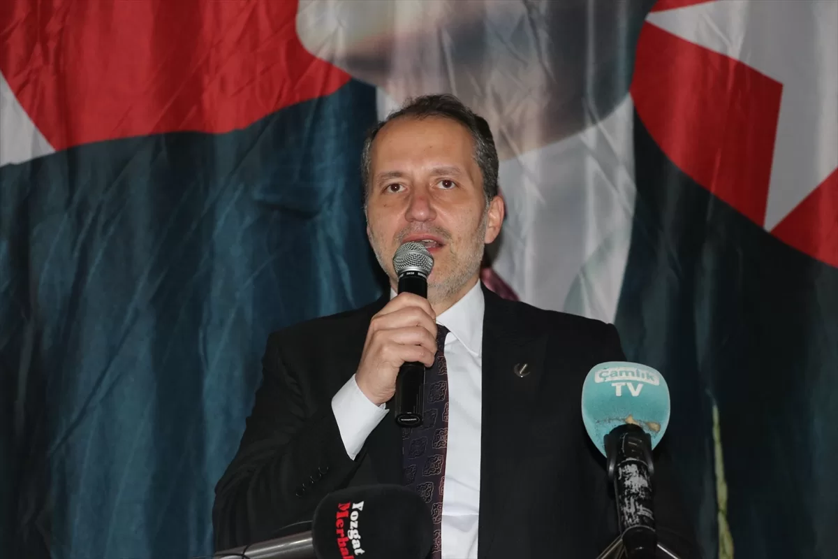 Yeniden Refah Partisi Genel Başkanı Erbakan, Yozgat'ta iftar programına katıldı