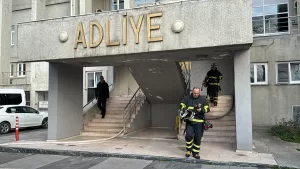 ZONGULDAK (AA) – Zonguldak'ta adliye binasının arşiv bölümünde çıkan yangın