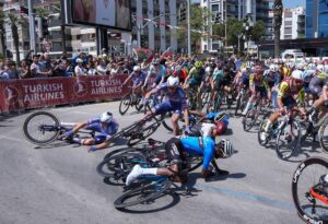 İZMİR (AA) – 2024 Cumhurbaşkanlığı Türkiye Bisiklet Turu'nun (TUR 2024)