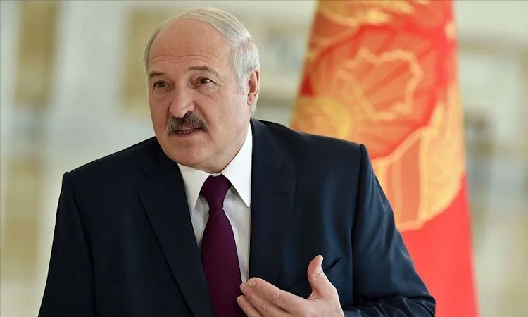 Lukaşenko: “Şimdi müzakereler yapılmazsa Ukrayna’nın varlığı sona erebilir”