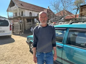 ANTALYA (AA) – Antalya'nın Akseki ilçesinde çoban köpeklerinin saldırısına uğrayan