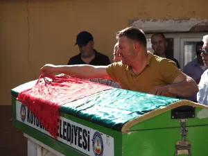 AYDIN (AA) – Aydın'ın Nazilli ilçesinde trafik kazasında hayatını kaybeden