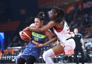 Salon: Servet Tazegül Spor Salonu Hakemler: Cecilia Toth (Macaristan), Viola