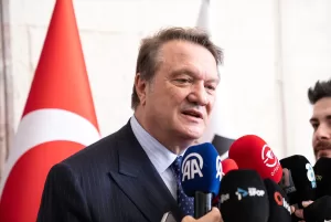 İSTANBUL (AA) – Beşiktaş Kulübü Başkanı Hasan Arat, Türkiye Futbol