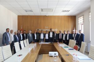 BİNGÖL (AA) – Bingöl'ün Genç ilçesinde, aralarında husumet bulunan iki