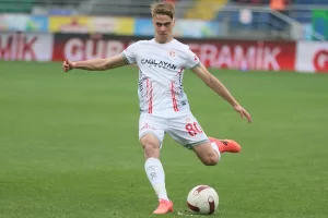 - Çaykur Rizespor: 3 - Bitexen Antalyaspor: 0