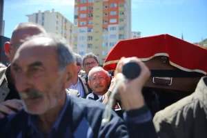 - Cenaze törenine, Çevre, Şehircilik ve İklim Değişikliği Bakanı Mehmet