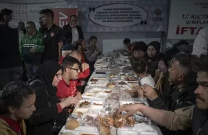 ANKARA (AA) – Ankara'da down sendromlu milli sporcular, iftar çadırında