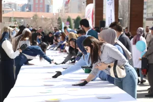 KAYSERİ (AA) – Kayseri'de, Dünya Otizm Farkındalık Günü etkinlikleri çerçevesinde