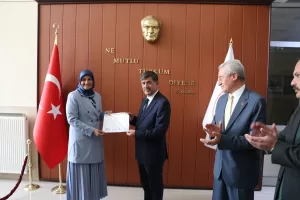 ERZİNCAN (AA) – MHP'den Erzincan Belediye Başkanı seçilen Bekir Aksun,