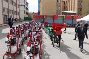 ERZURUM (AA) – Erzurum'da üretici ve çiftçilere, Hayvancılık Gelişiyor Projesi