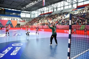 Salon: Kristalna Dvorana Hakemler: Igor Covalciuc, Alexei Covalcuic (Moldova) Sırbistan: