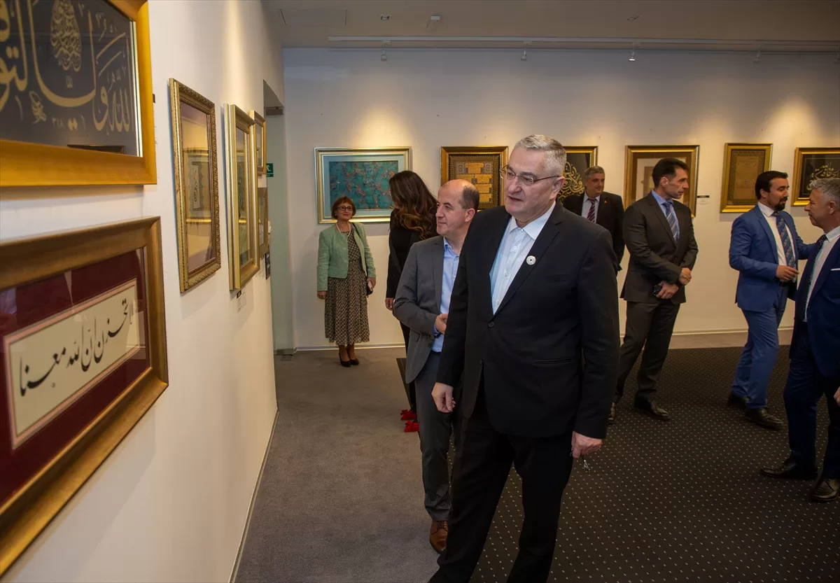 Hırvatistan'ın başkenti Zagreb'de Türk Sanatları Sergisi açıldı