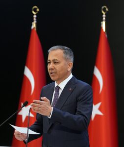 ANKARA (AA) – İçişleri Bakanı Ali Yerlikaya, "Taksim Meydanı, Toplantı