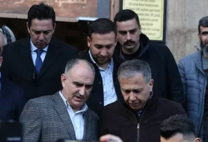 - "(Tatil trafik tedbirleri) Hem Ulaştırma hem Ticaret Bakanlığımızla da