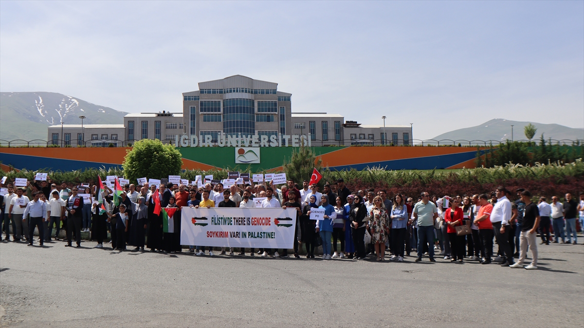 Iğdır'da öğrenci ve akademisyenlerden Filistin için ABD'de eylem yapan öğrencilere destek