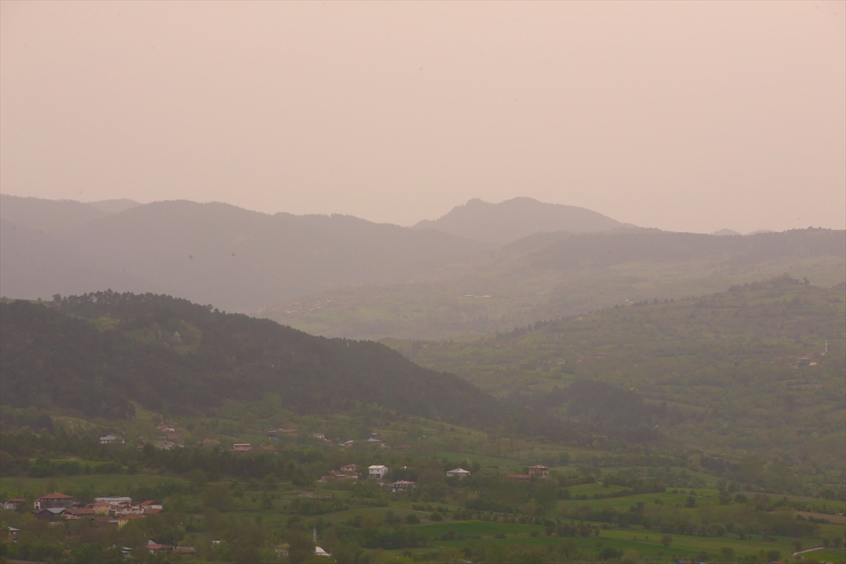 Ilgaz Dağı çevresinde Kuzey Afrika kaynaklı toz taşınımı etkili oldu