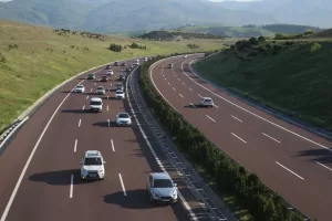 YALOVA (AA) – Ramazan Bayramı tatilinin son gününde İstanbul-İzmir Otoyolu'ndaki