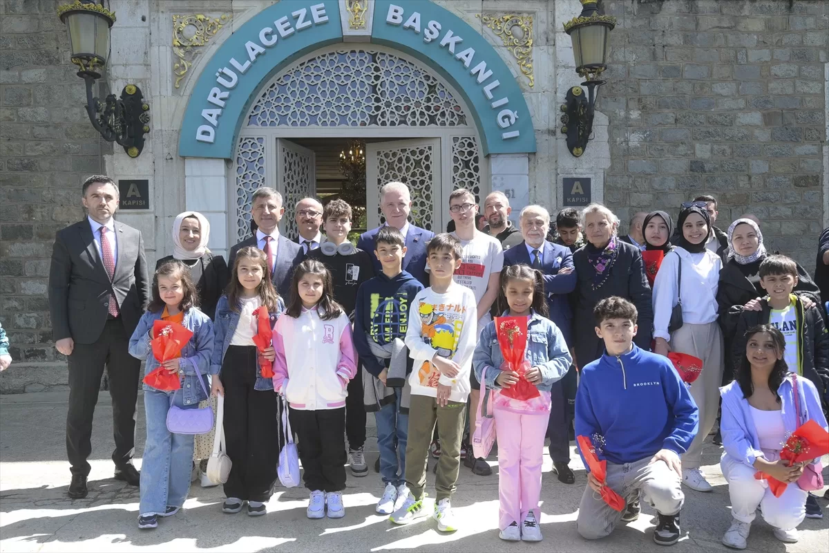 İstanbul Valisi Davut Gül'den Darülaceze sakinlerine ziyaret