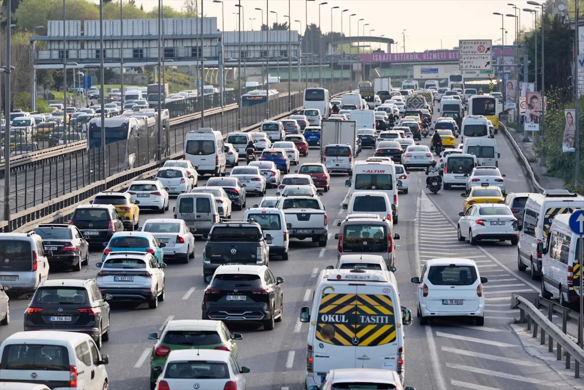 İstanbul'da bayram öncesi trafik yoğunluğu