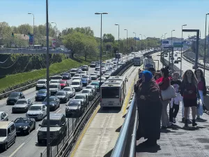İSTANBUL (AA) – Ramazan Bayramı'nın birinci gününde kent genelinde trafik
