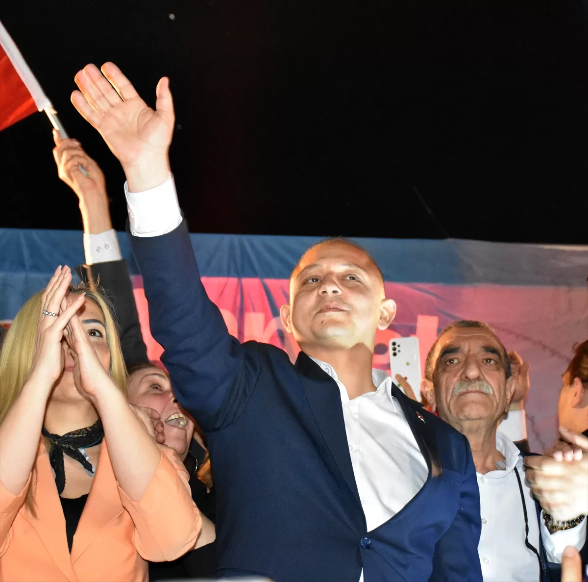Kırıkkale Belediye Başkanlığını kazanan CHP'nin adayı Ahmet Önal'dan seçmenlere teşekkür