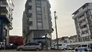 KOCAELİ (AA) – Kocaeli'nin Gebze ilçesinde, temizliğini yaptığı tabancası ateş