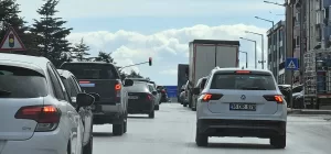 KONYA (AA) – Ramazan Bayramı dolayısıyla Konya-Ankara kara yolunda yoğunluk