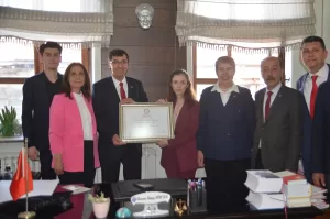 KÜTAHYA (AA) – CHP'den Kütahya Belediye Başkanlığına seçilen Eyüp Kahveci,