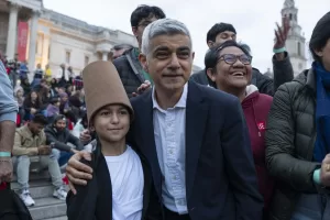 LONDRA (AA) – İngiltere'de geleneksel hale gelen "Ramazan Çadırı Projesi"