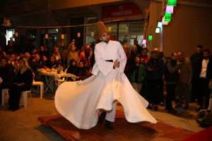 GİRESUN (AA) – Giresun'da mahalle halkının kendi evlerinde yaptığı yemeklerle