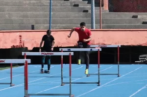 ZONGULDAK (AA) – GÖKHAN YILMAZ – Atletizmde Türkiye şampiyonlukları bulunan