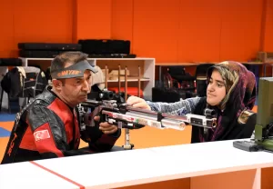 AKSARAY (AA) – ZEKERİYA KARADAVUT – Milli para atıcı Tayyar