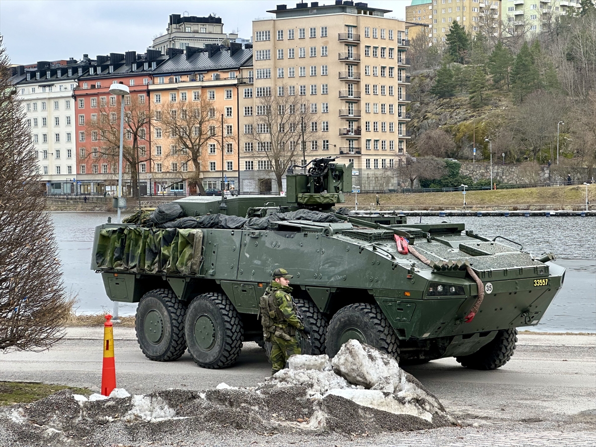 NATO sürecini tamamlayan İsveç, Letonya'ya asker gönderecek