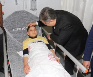 HATAY (AA) – Sağlık Bakanı Fahrettin Koca, Hatay'da ziyaret ettiği