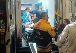 - Kavga anı bir iş yerinin güvenlik kamerasınca kaydedildi 