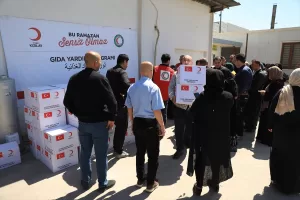 ERBİL (AA) – Türk Kızılay, ramazan yardımları kapsamında Irak'ın Erbil