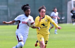 - Trabzonspor: 3 - Fenerbahçe Petrol Ofisi: 0