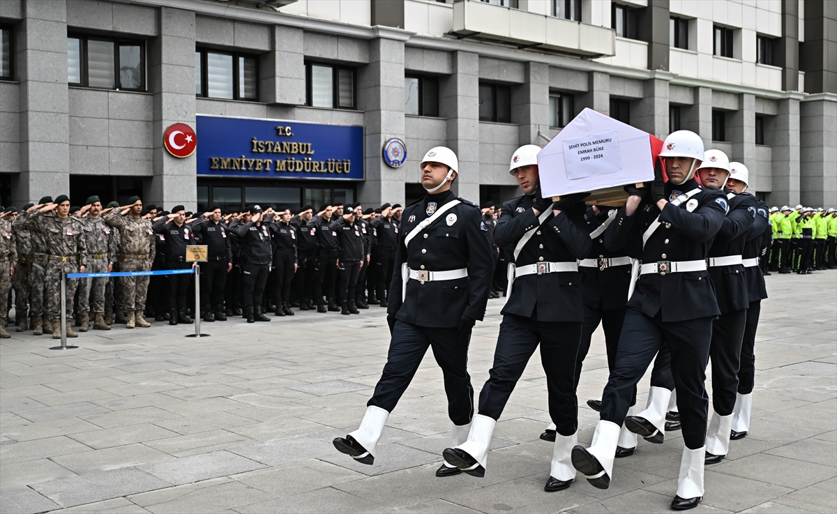 Ümraniye'de trafik kazasında şehit olan polis memuru Emrah Büke için tören düzenlendi