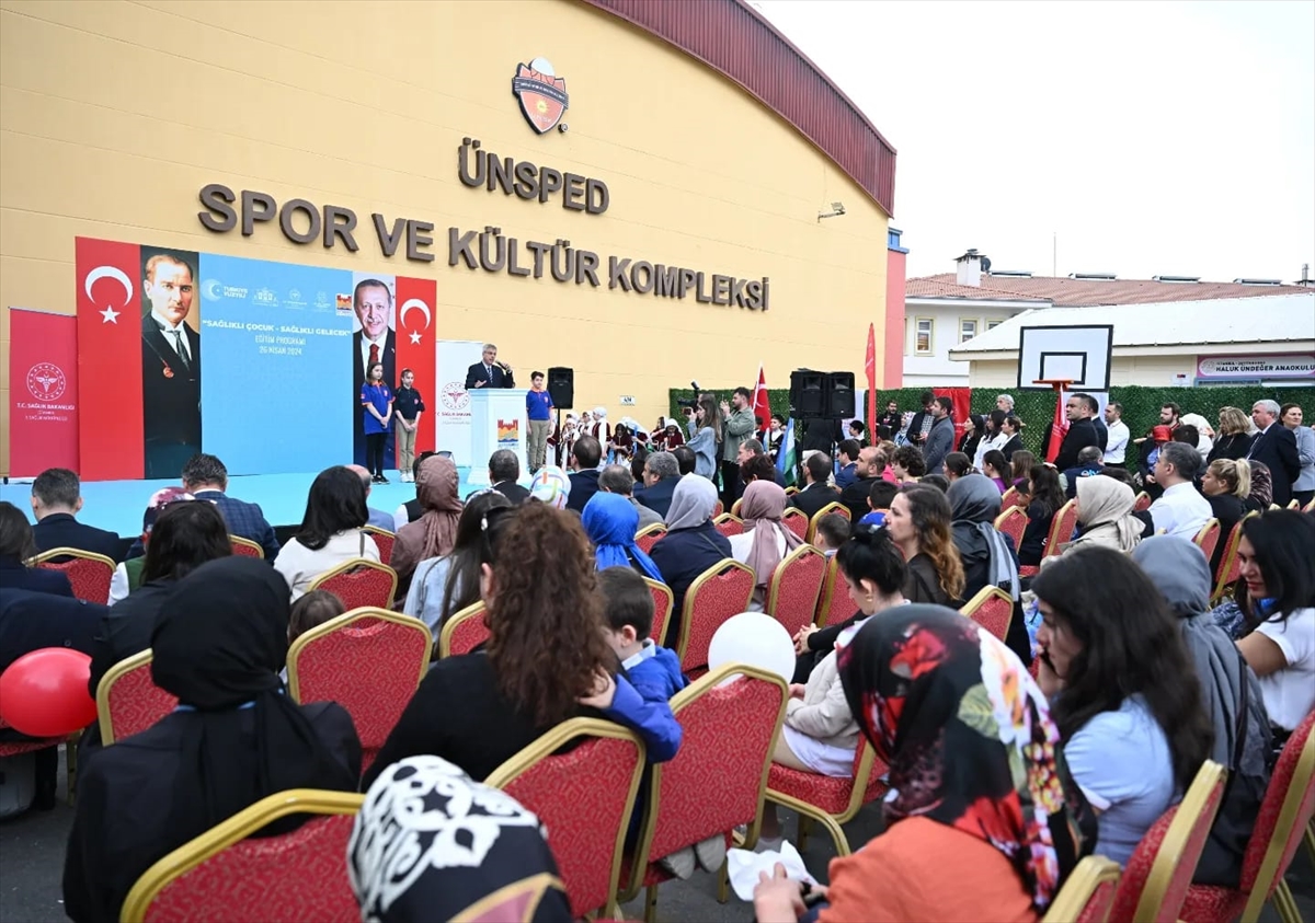 Zeytinburnu'nda “Sağlıklı Çocuk, Sağlıklı Gelecek” eğitimi yapıldı