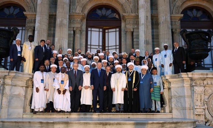 Cumhurbaşkanı Erdoğan, Dünya İslam Bilginleri İstişare Zirvesi’ne katıldı