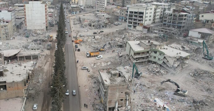 Depremde 48 kişinin öldüğü Serdarbey Apartmanı’na ilişkin davanın görülmesine devam edildi