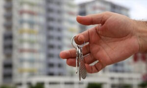 ANKARA (AA) – Türkiye’de yabancılara yapılan konut satışı, nisanda geçen