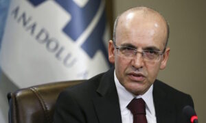 ANKARA (AA) – Hazine ve Maliye Bakanı Mehmet Şimşek, kira