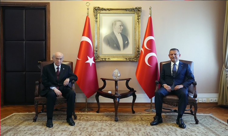 MHP Genel Başkanı Bahçeli ve CHP Genel Başkanı Özel buluştu
