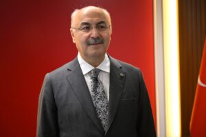 ADANA (AA) – Adana Valisi Yavuz Selim Köşger, kentte 2-6